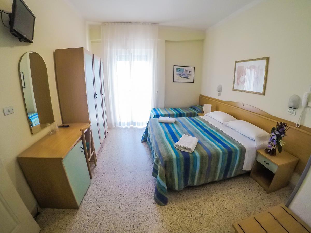 Hotel Simplon Bellaria-Igea Marina Ngoại thất bức ảnh